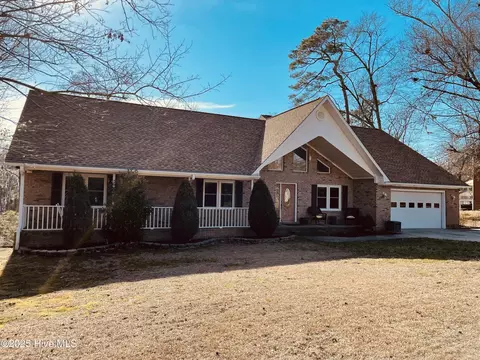 107 Boros Lndg, New Bern, NC 28560