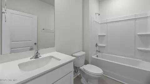 3808 Denver Ln, Ayden, NC 28513 photo 5