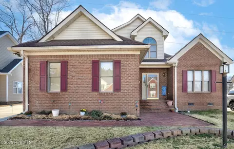 1709 Shamrock Ln, Rocky Mount, NC 27804
