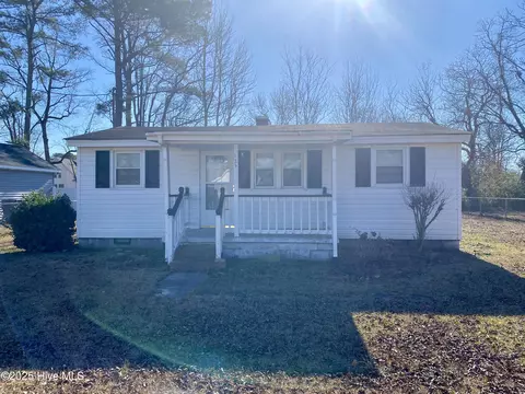 266 Boyd St, Winterville, NC 28590