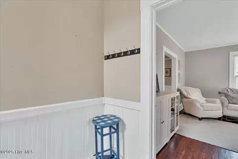 Entry Way - 120 N Cherry St, Pinebluff, NC 28373 photo 2 of 4