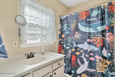 Bath - 120 N Cherry St, Pinebluff, NC 28373 photo 1 of 7