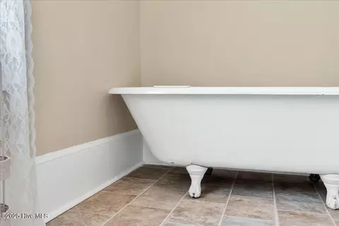 Bath - 120 N Cherry St, Pinebluff, NC 28373 photo 4 of 7