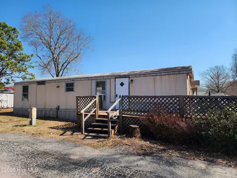 1172 Sword St SW, Supply, NC 28462