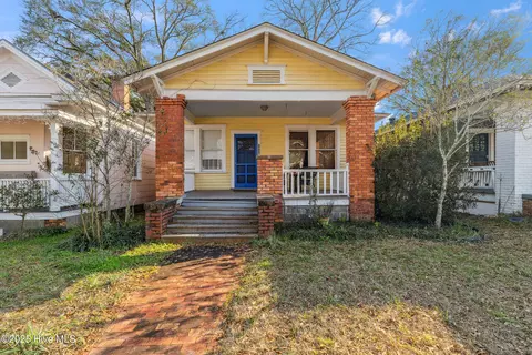 1904 Perry Ave, Wilmington, NC 28403