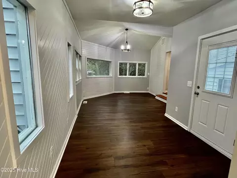 415 W Chowan St, Kill Devil Hills, NC 27948 photo 16