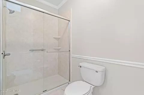 Bath - 190 Midland Dr, Pinehurst, NC 28374 photo 2 of 4
