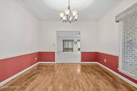 Dining - 190 Midland Dr, Pinehurst, NC 28374 photo 2 of 4