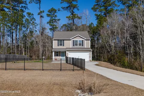 260 Poppleton Dr, Hampstead, NC 28443