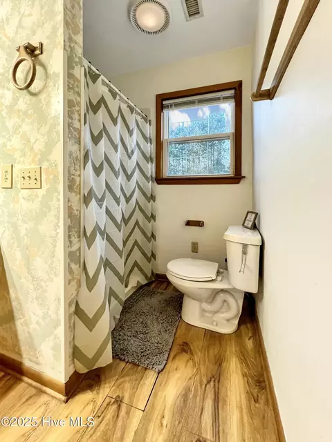 Bath - 511 Icaria Rd, Tyner, NC 27980 photo 3 of 3