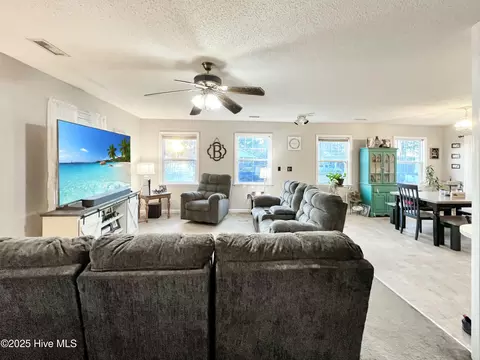 Living - 511 Icaria Rd, Tyner, NC 27980 photo 2 of 3