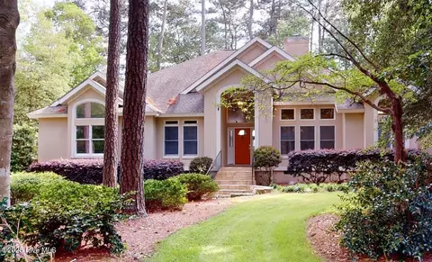 552 Loblolly Dr, Vass, NC 28394