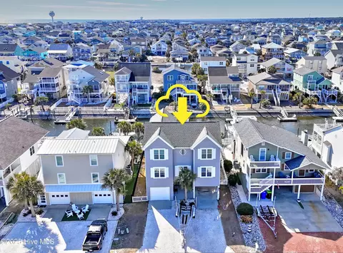 29 Raeford St, Ocean Isle Beach, NC 28469