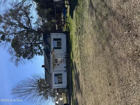 213 Speight Ave, Tarboro, NC 27886