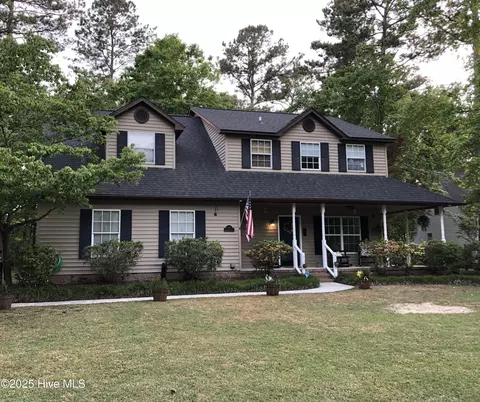 133 Dockside Dr, Jacksonville, NC 28546