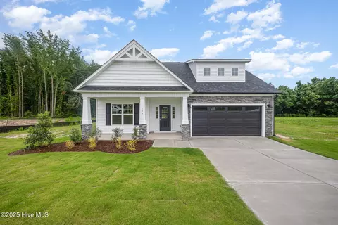 105 Tuskeegee Dr, Smithfield, NC 27577 photo 2