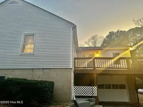 Exterior - 405 E Simmons Ave, Williamston, NC 27892 photo 7 of 7