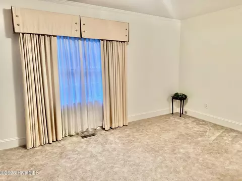 Bedroom - 405 E Simmons Ave, Williamston, NC 27892 photo 1 of 10