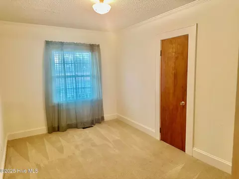 Bedroom - 405 E Simmons Ave, Williamston, NC 27892 photo 2 of 10