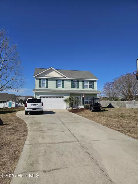 204 Hickory Shores Dr, Newport, NC 28570