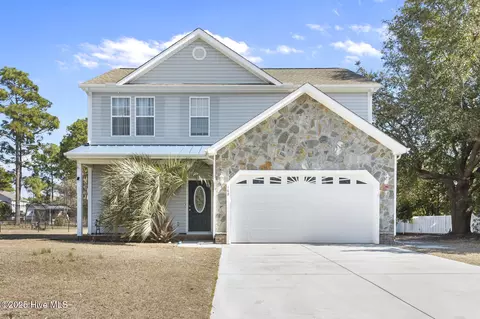 102 Bobwhite Cir, Cape Carteret, NC 28584