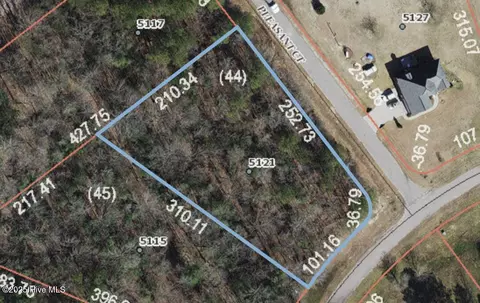 5121 Serenity Ln, Elm City, NC 27822