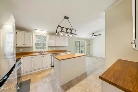 101 Shelley Rd, Hampstead, NC 28443 photo 13