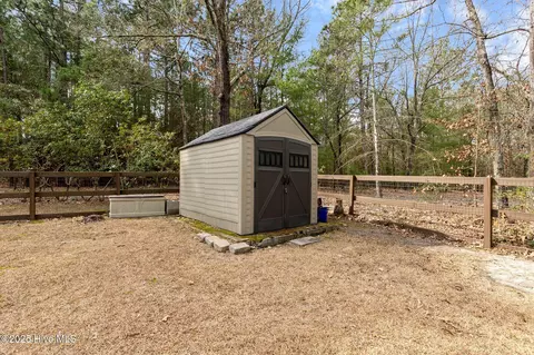 Exterior - 107 Pee Dee Rd, Aberdeen, NC 28315 photo 14 of 18
