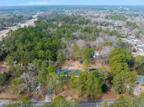 View/Area - 107 Pee Dee Rd, Aberdeen, NC 28315 photo 3 of 5