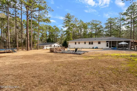 Exterior - 107 Pee Dee Rd, Aberdeen, NC 28315 photo 15 of 18