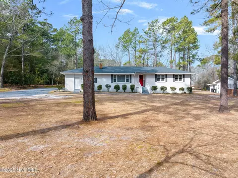 Exterior - 107 Pee Dee Rd, Aberdeen, NC 28315 photo 9 of 18