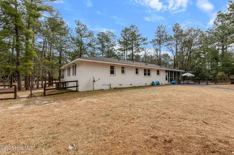 Exterior - 107 Pee Dee Rd, Aberdeen, NC 28315 photo 17 of 18