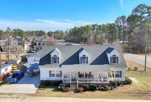 20 Atkinson Rd, White Lake, NC 28337