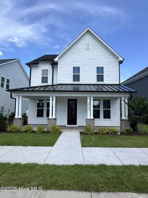 3923 Mason Port Dr #92, Wilmington, NC 28409