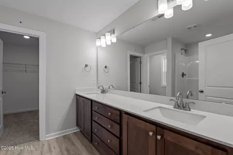 Bath - 9154 Phoenix Ct, Middlesex, NC 27557 photo 2 of 7