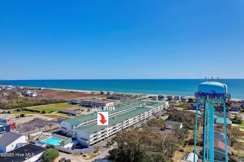 105 SE 58th St #8104, Oak Island, NC 28465