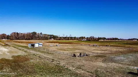 200 Country Club Rd, Camden, NC 27921