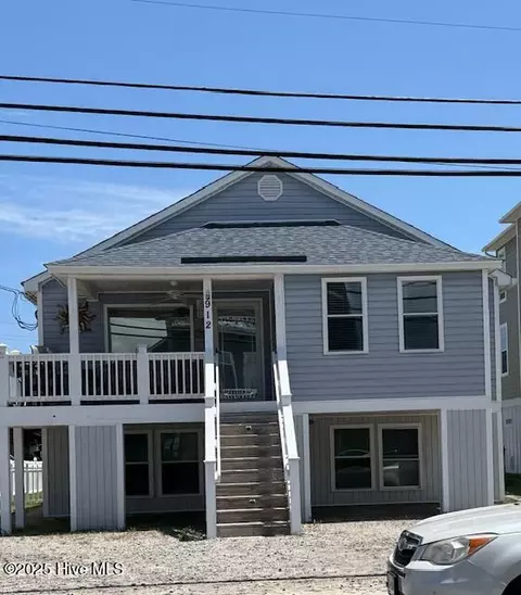 912 Canal Dr, Carolina Beach, NC 28428