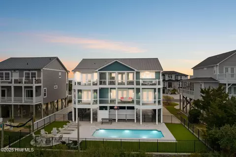 650 Caswell Beach Rd, Caswell Beach, NC 28465