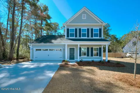 9282 National Ave NE #70, Leland, NC 28451