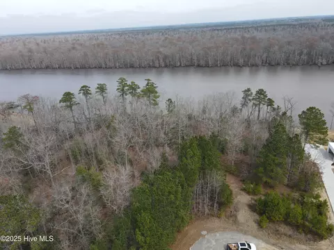 lot13 River Bluff Dr, Winton, NC 27986