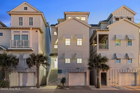 109 Atlantic Blvd, Atlantic Beach, NC 28512