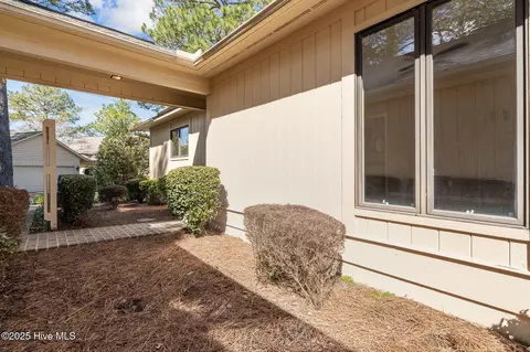 80 Lake Point Dr, Pinehurst, NC 28374 photo 7