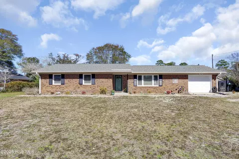4605 Riplee Dr, Wilmington, NC 28405