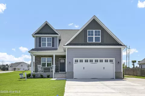 531 Bellows Ln, Rocky Point, NC 28457