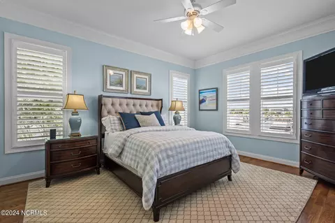 Bedroom - 508 Lakeview Dr, Hampstead, NC 28443 photo 1 of 3