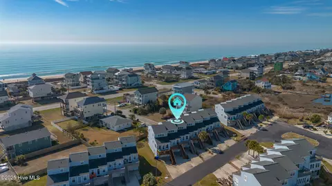 57 Bermuda Landing Pl, North Topsail Beach, NC 28460