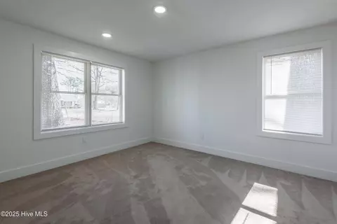 Bedroom - 620 St David St, Grifton, NC 28530 photo 2 of 6