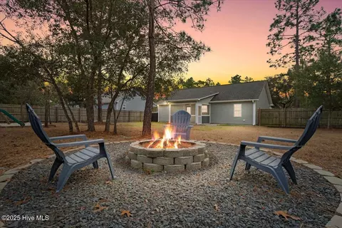 278 Sanford Rd, Southport, NC 28461