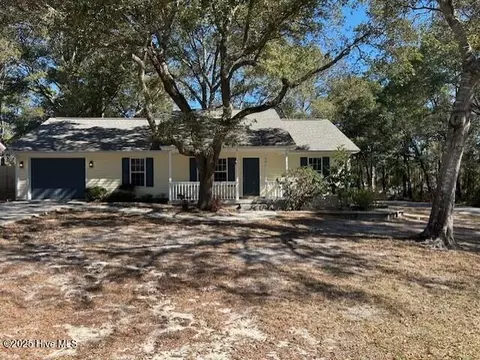1091 Wilson Ave, Calabash, NC 28467